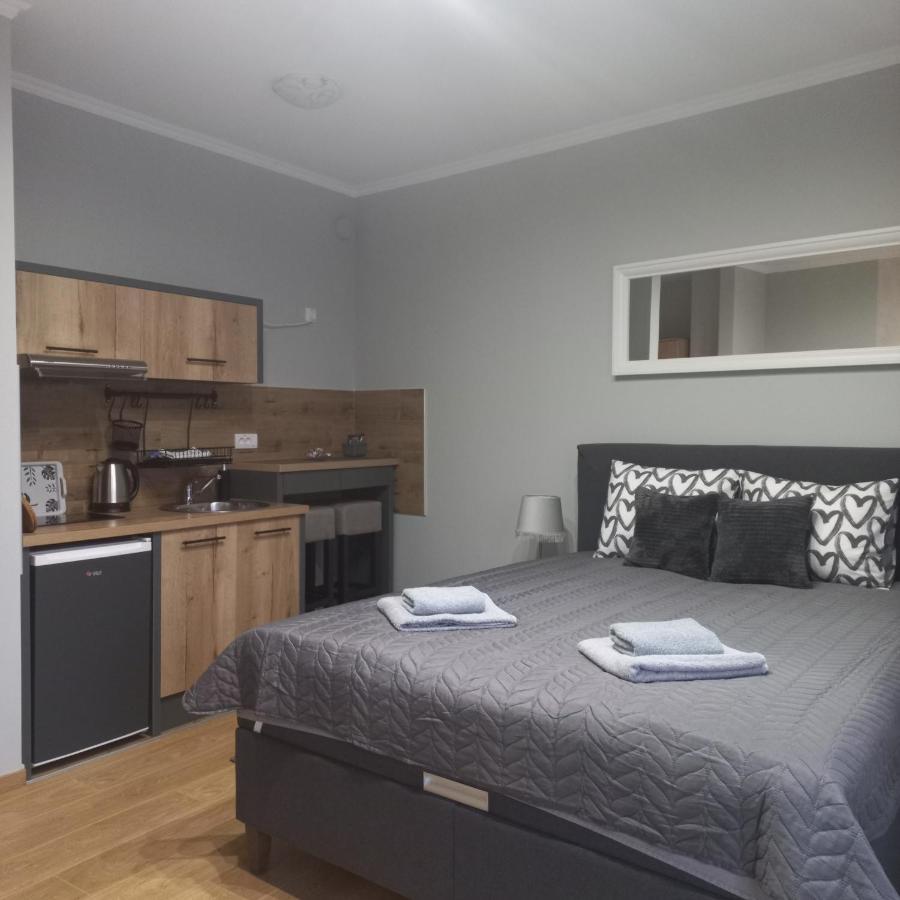 Apartman Lola 수보티차 외부 사진